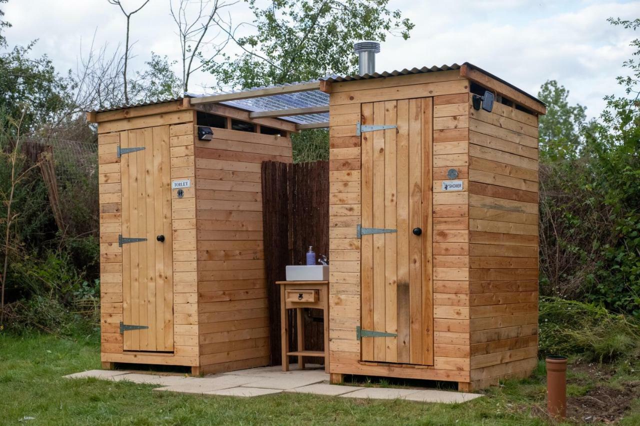 Rum Bridge Fisheries "The Cabin" Hotel Clare Екстериор снимка